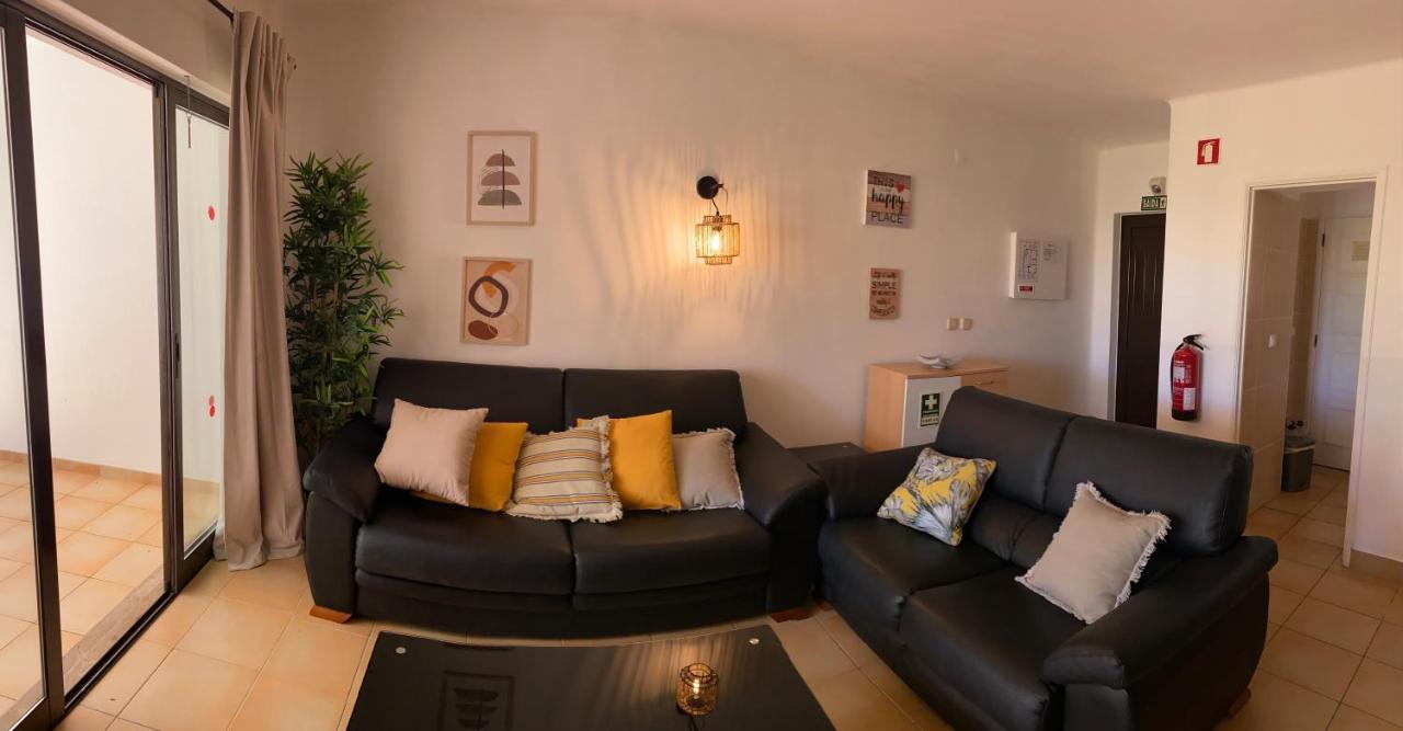 Albufeira Praia Sao Rafael Sun Apartment Bagian luar foto