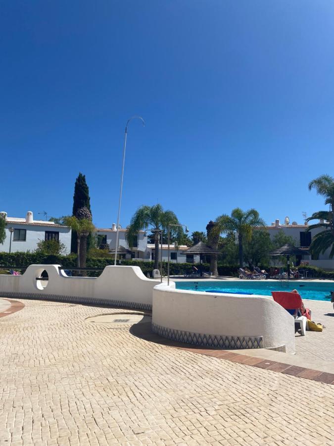Albufeira Praia Sao Rafael Sun Apartment Bagian luar foto